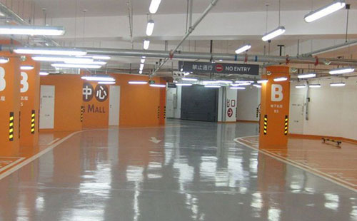 人民路街道人民路街道环氧地坪漆的施工流程